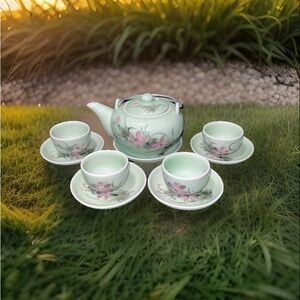Exquisite 10 Pc Korean Celadon Tea Set-Lotus Blossom Design EUC Small